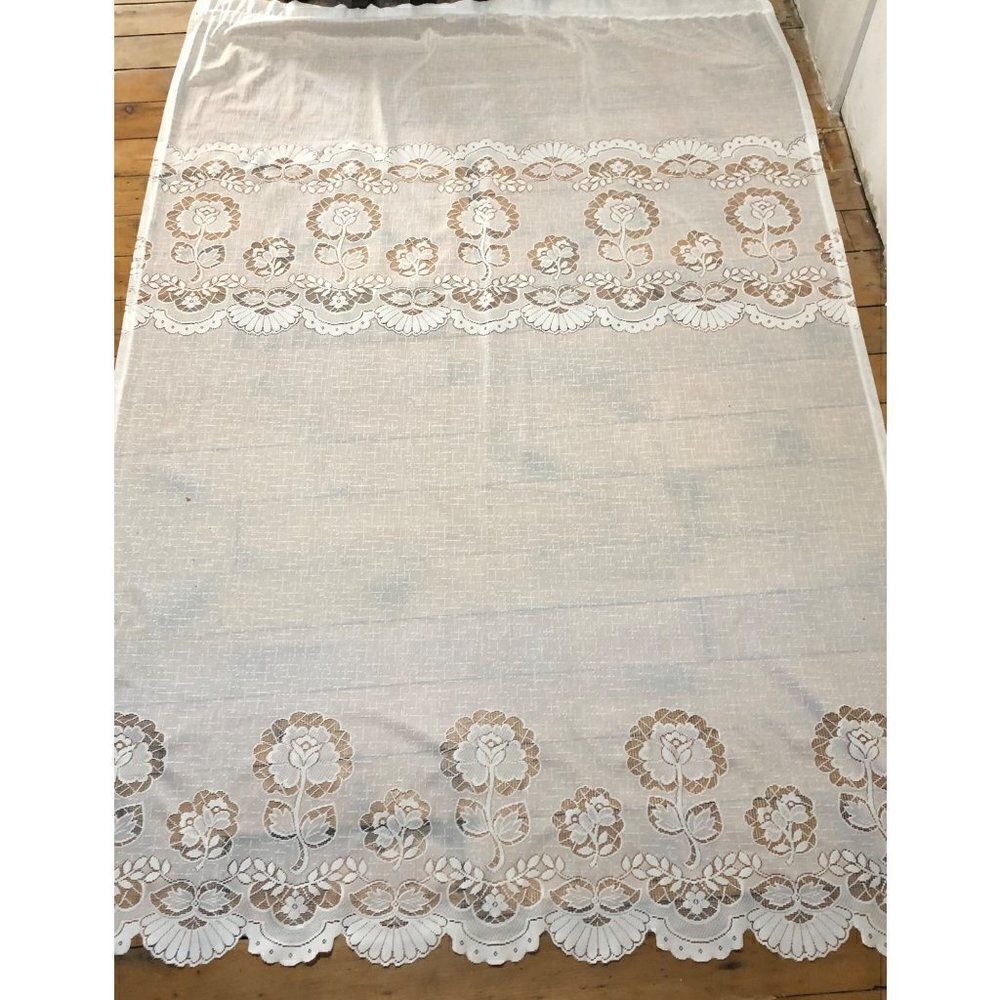 Vintage Sears Lace Curtain Panel Floral Cottage 57” W x 85” L